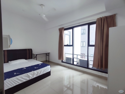 Middle room available at glomac Centro condo