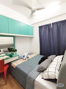 Near Leisure mall, MRT, fully furnished medium room rent at Segar Court