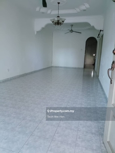 Semi d house kulim near hi tech partially furnished 6bedrooms !