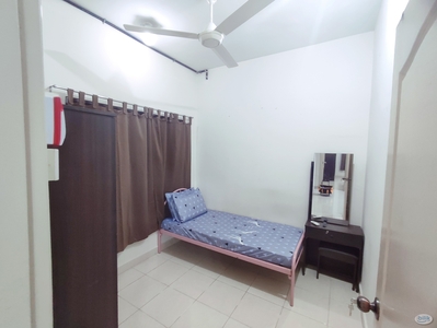 Single room for any gender at Pelangi utama condominium
