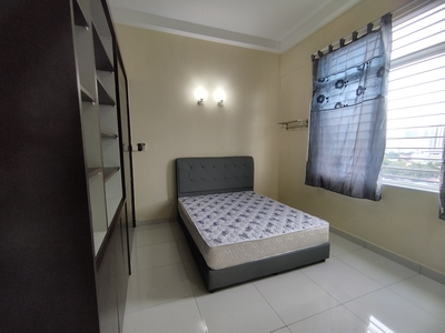 Vue Residences Studio Unit with Fully Furnished to Let