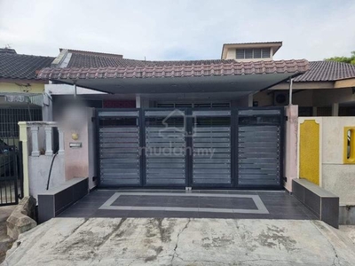 First Garden Big Size 2382Sqft 1.5 Storey Renovated House For Sale