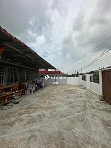 Taman Melodie’s Single Storey Commercial Bungalow