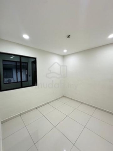 Tun Aminah Low Cost Flat Fully Renovated Freehold Good Condition