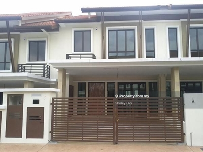 Bandar Kinrara gated guarded renovated 2-storey landed house