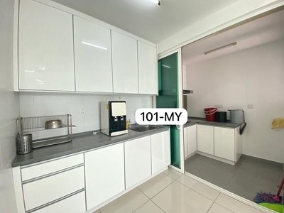 Budget Rent!! 3 Room unit Bukit Tinggi Impiria Residensi Condo!! With Aircond Installed!!