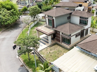 BUNGALOW HOUSE FOR SALE Bandar Warisan Puteri