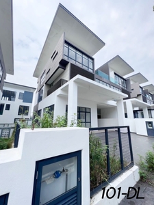 Cheapest Rental in Market!! Triple Storey Semi-D@Villa Elemen, KGSAAS, Sek 13 Shah Alam