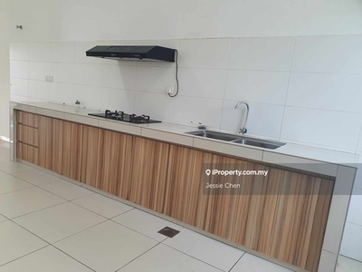 Double storey house with kitchen cabinet for rent Bandar Sri Sendayan