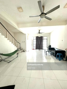 Double storey terrace house at Dato Onn for rent