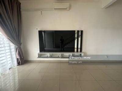 Facing Playground 2 Sty Kepayang Semi Furnished For rent