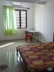 Fully Furnished Air-Cond Room with Attached Bathroom For Rent at Tmn Kuantan Jaya, Kuantan