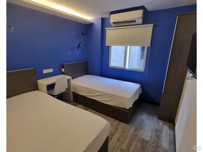 ZERO DEPOSIT PROMOTION Fully Furnished Master Room With 2 single Bed Walking Distance to Aeon MRT LRT Maluri Sunway Velocity at Cheras