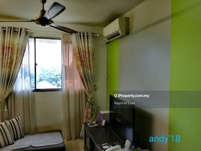 Jelutong Palace Apartment 3-Rooms Partly Furnished 750sf 2-Carparks