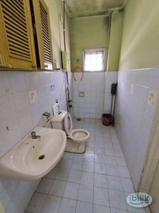 (Next to MRT) Female Room - Single Room at Bandar Utama, Petaling Jaya