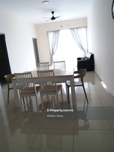Partial Furnished 3 Bedrooms unit for rent