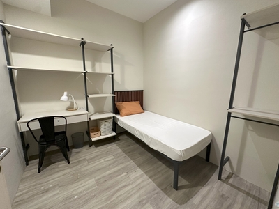 ⭐️ ⭐️ Single Room with Aircond | 5 mins to Mainplace | Near LRT Station | JL Co-Living Hotel Concept