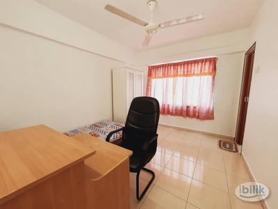 Single Rooms available @ Pelangi Apartment Mutiara Damansara Malay Female only