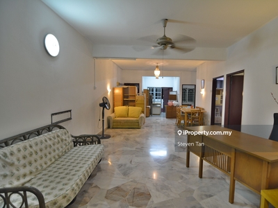 Sri Tanjung Apartment 1st Floor for Sale 365k Facing Pool Puchong Jaya