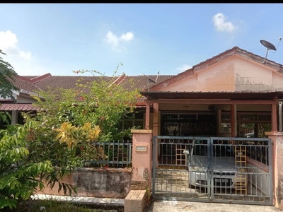 Taman Desa Cempaka Nilai For Sale