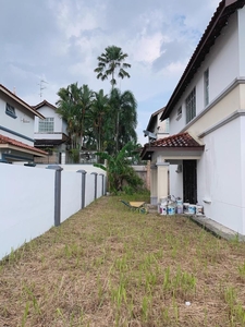 Taman Pelangi Indah, Jalan Lawa, Double Storey Terrace House