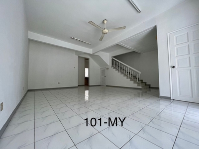 Tip-top Condition!! Double Storey House@ Bukit Tinggi 1, Klang!! Move In Anytime