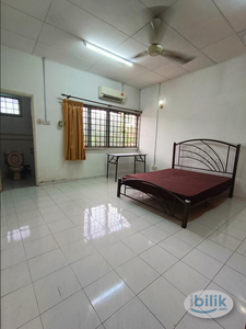 Zero Deposit + Master Room at BU1, Bandar Utama