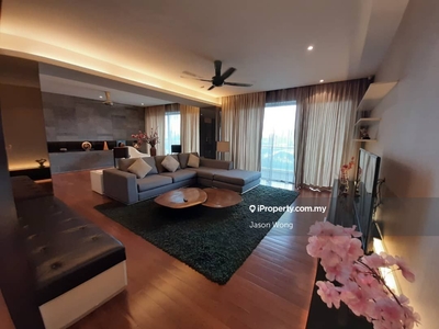 Fully Furnished Big Size Condo For Sale,With Balcony,Corner Lot,Kl