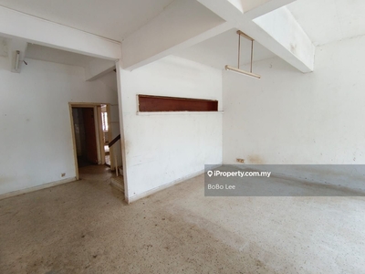 Oug 2 Storey Bigger layout Terrace Intermittent For Sales