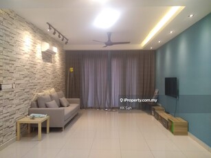 3 Car Park Fully Renovated and Fully Furnished Condominium MRT Station