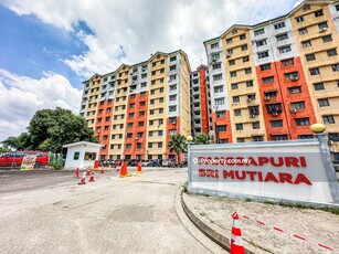 End Lot Pangsapuri Seri Mutiara Putra Height Subang Jaya