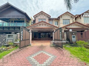 Freehold. Below Market Value. Not Facing Other House. Bukit Jelutong