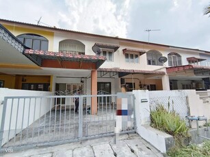 Ipoh station 18 renovated double storey house for rent