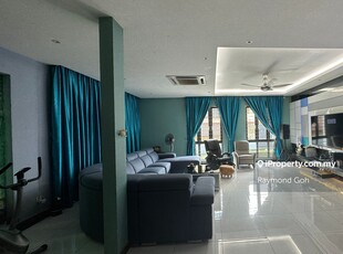 KLCC view 4 Storey Bungalow House For Sale