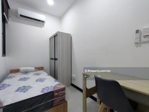 Neu Suite Condo Jalan Ampang Medium Room For Rent