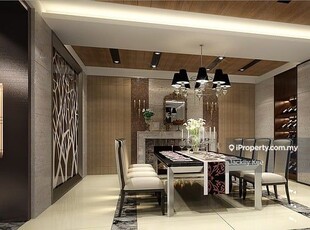 Private High End Residential, Spacious Layouts, 2 Min To Mid Valley!