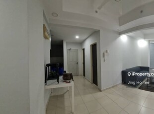 Suria Apartment, Kota Damansara, Fully Furnished for Sell