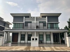 1k Booking Fee Get Double Storey Terrace House Near Puchong Taman Maju Jaya