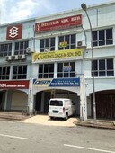 3 storey shop lot facing main road Jalan Kuching