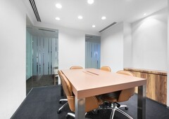 All-inclusive access to professional office space for 10 persons in Regus Menara IGB