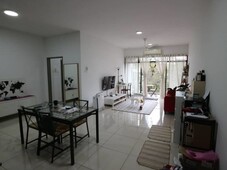 Ameera Residence Kajang (Pool View) 3 Bedroom 2 Bathroom