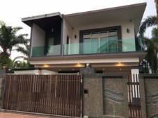 Austi Heights 2/x,2.5 Storey Link Bungalow For Sale
