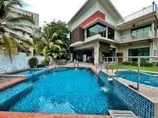 Below Market 30% Rumah Terrace 32x85 Full Loan ?Free Swimming Pool?
