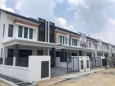 [Best Located] Double Storey 22x80 Kota Kemuning, Shah Alam With G&G Fencing Surrounded CCTV And Telekom sytem