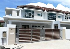 [Best Located] Double Storey 25x80 Sepang With G&G Fencing Surrounded CCTV And Telekom sytem