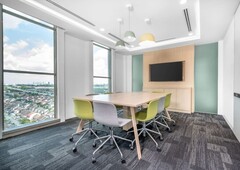 Book open plan office space for businesses of all sizes in Regus Menara Summit