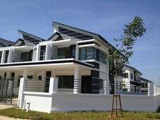 [Corner Fully Extend Double Storey 26x80] Puchong