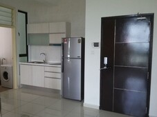 D Summit 1 Room For Rent RM1100