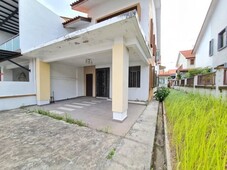 Dato Onn End Lot Extra Land Under Value Sale 668