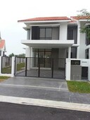 Double Storey Superlink for Sale in Seksyen 35 Alam Impian Shah Alam